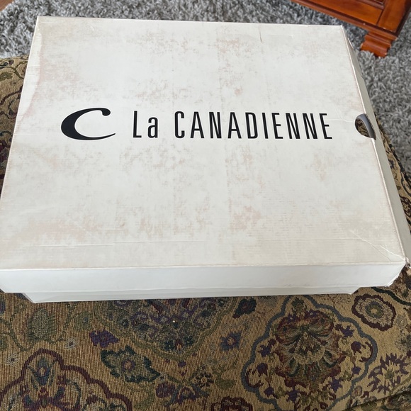 New In Box & Dust Bag La Canadienne Corina Women’s Booties Boots Size 9 M - Picture 5 of 6